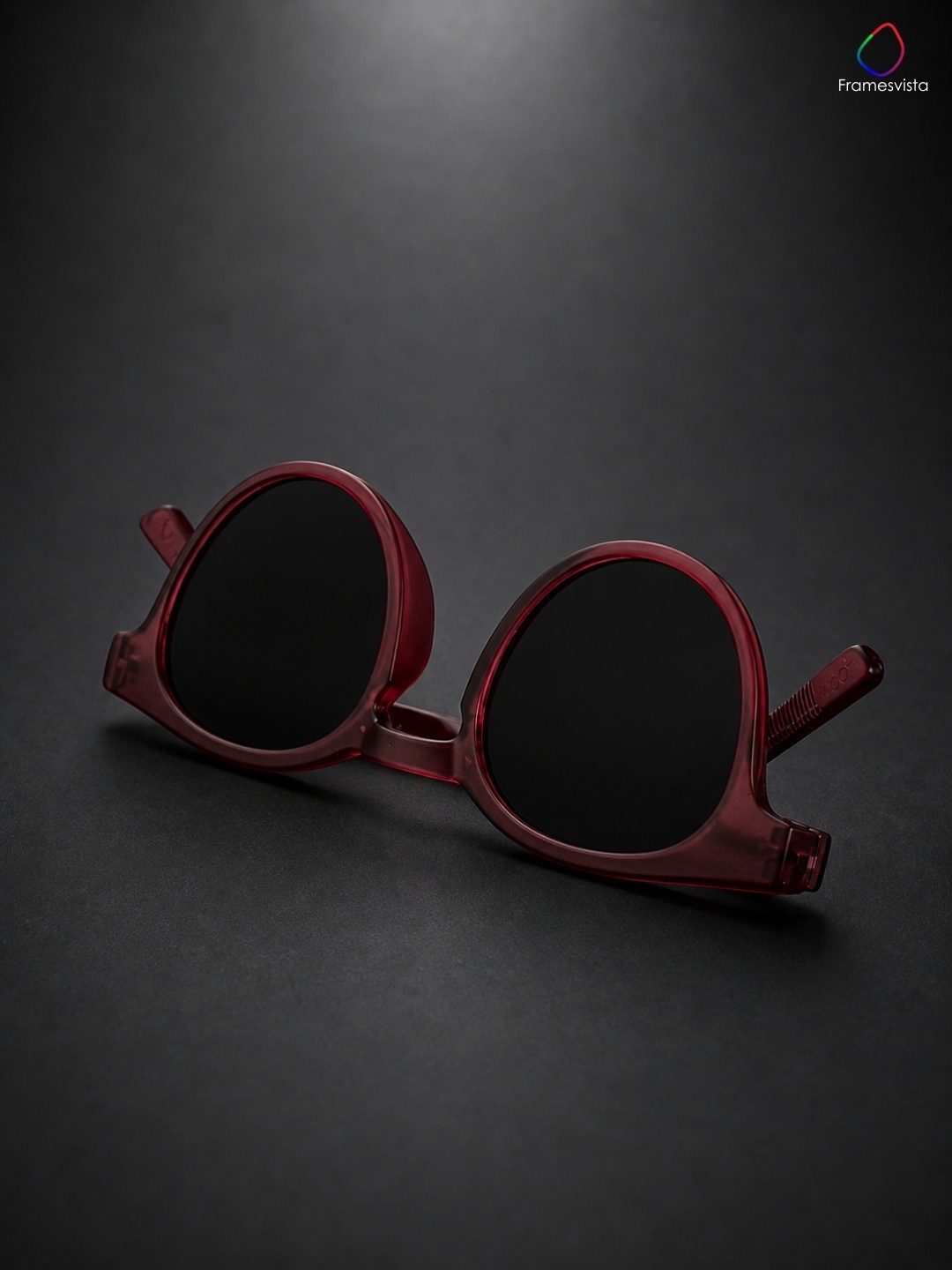Unisex Maroon Mist Round Sunglasses UV Protected